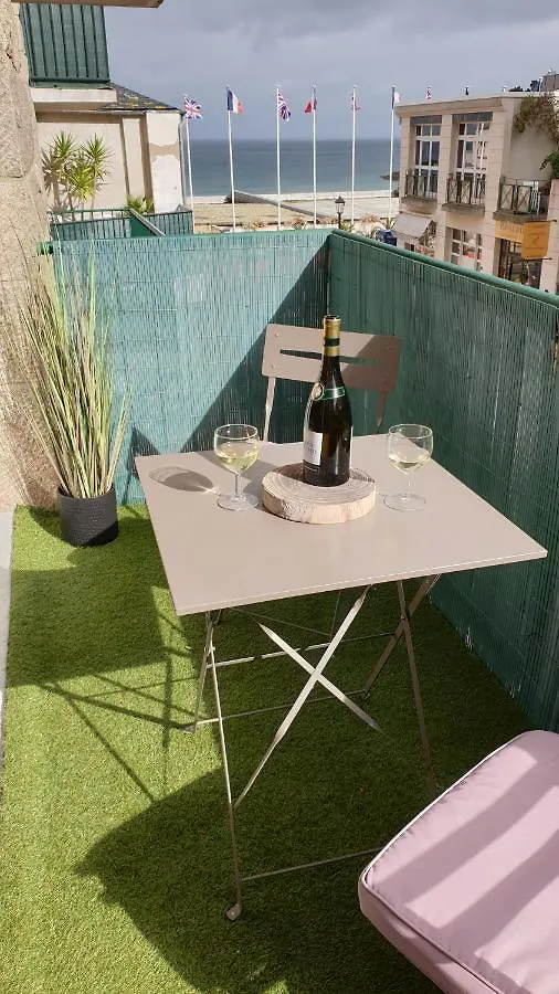 Les Studios Vue Mer Le Matlo Dinard Apartment